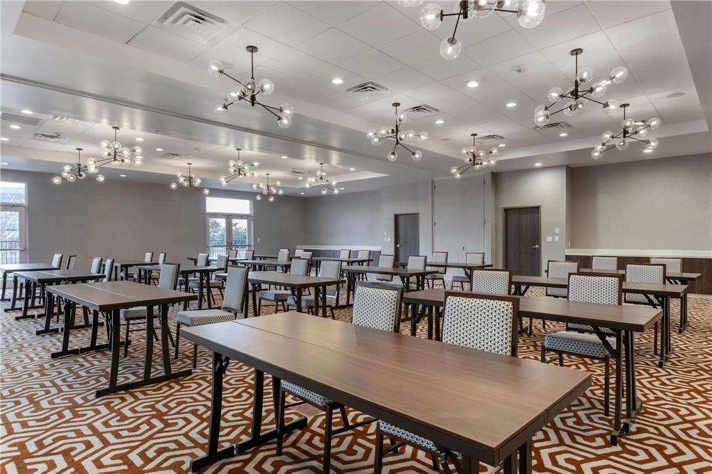 Cambria Hotel Richardson Dallas - photo 32