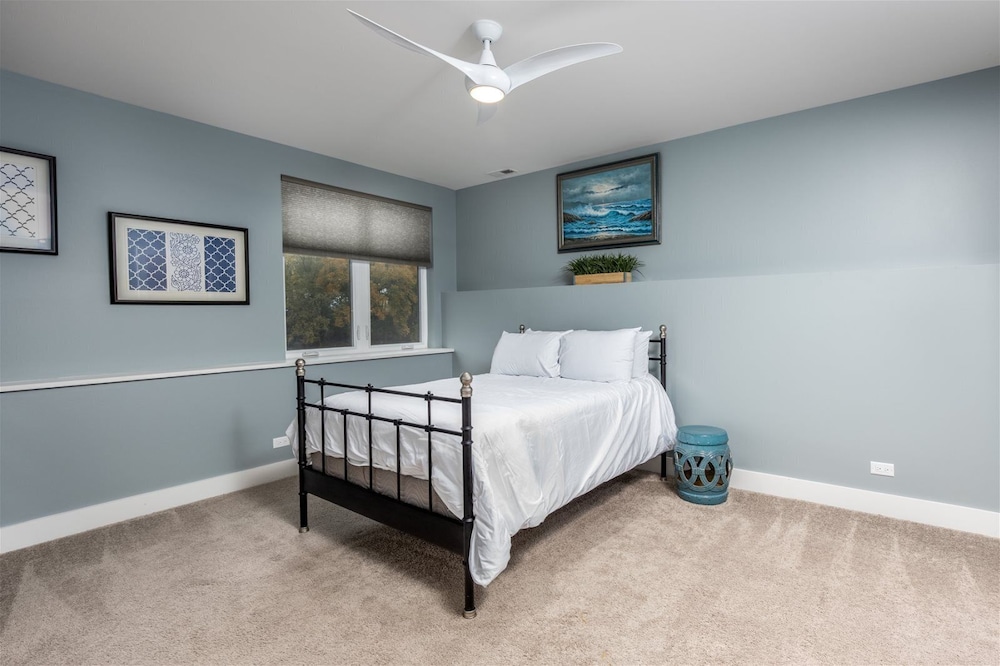 Serenity 41W in Ottawa, United States