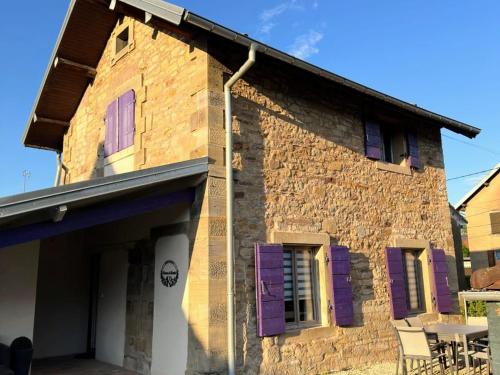 Gîte charmant pour 4 6 pers. terrasse et barbecue à Chagey FR 1 583 506 - last minute hotel in Unknown City