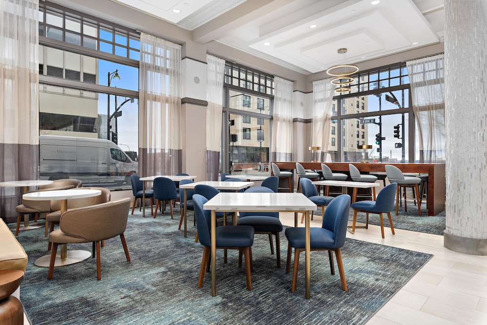 Hampton Inn Kansas City Downtown Financial District - photo 35
