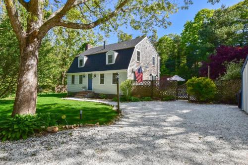 Stunning Home with Wet Bar Dog Welcome — 4-Star Luxury Hotel in Brewster, United States