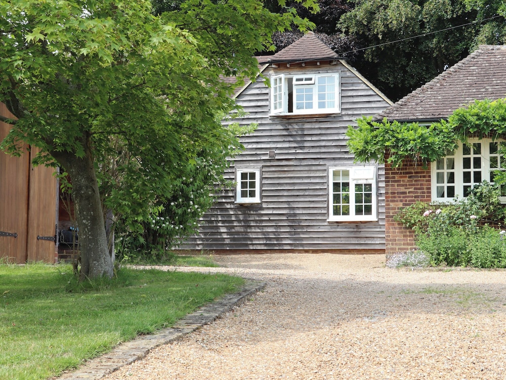 Spindlewood Cottage — 4-Star Luxury Hotel in Cranbrook, United Kingdom