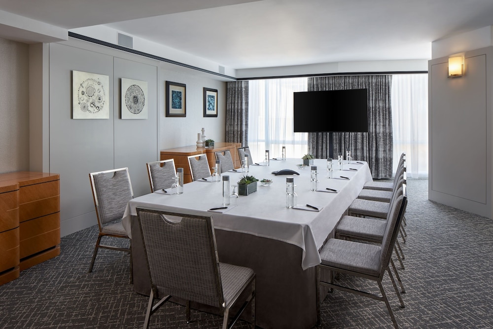 The Opus Westchester Autograph Collection - photo 35