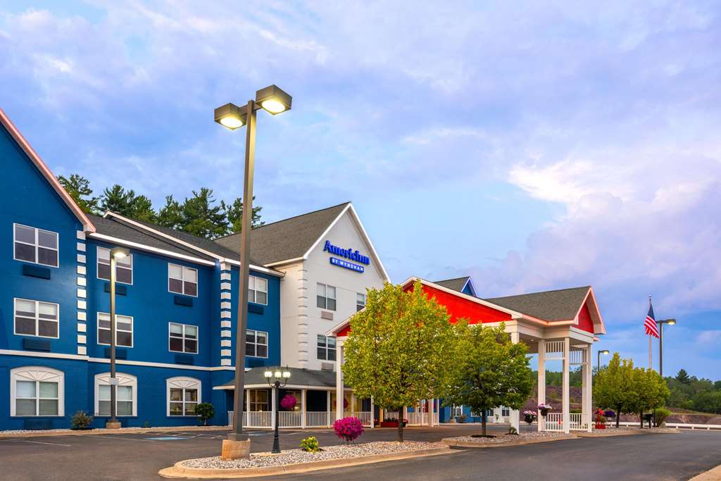 AmericInn by Wyndham Iron Mountain - photo 5