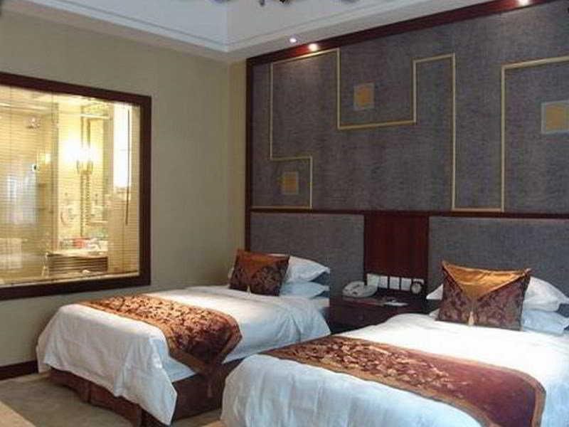 Huashanyuan Hot Spring Hotel in Chaoyang, People's Republic of China