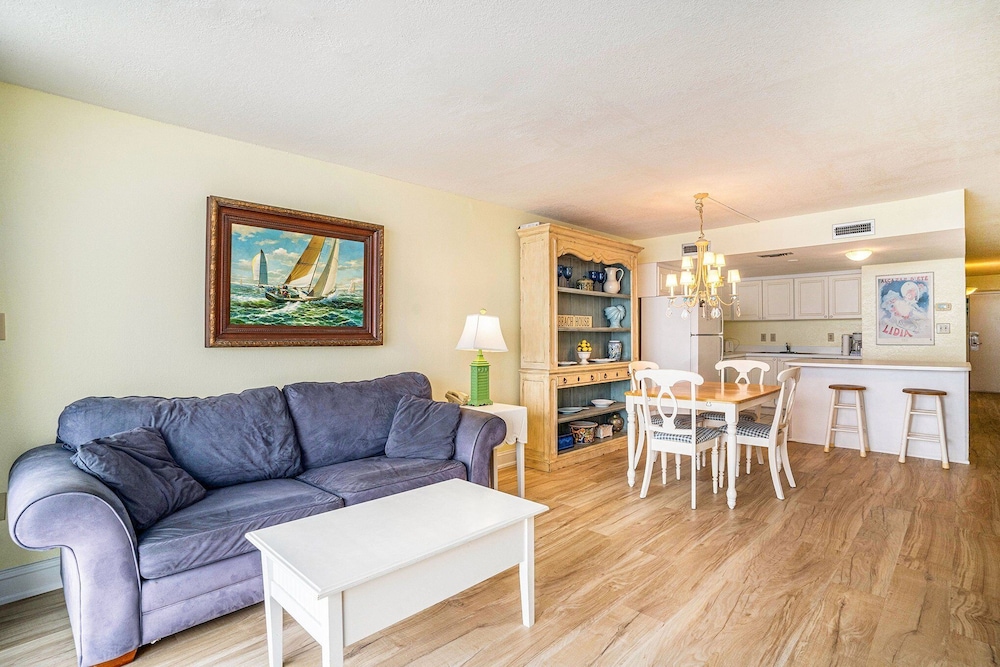 0603 Waters Edge Resort 1 Bedroom Condo by RedAwning - photo 9