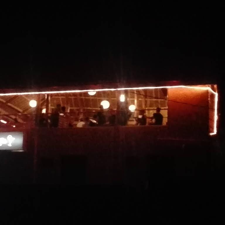 Zenith Inn & Resto Bar - carbon neutral hotel in Anda