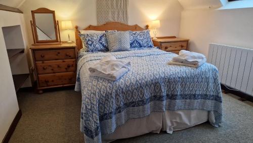 Hayloft Boswell Farm Cottages — 4-Star Luxury Hotel in Sidmouth, United Kingdom
