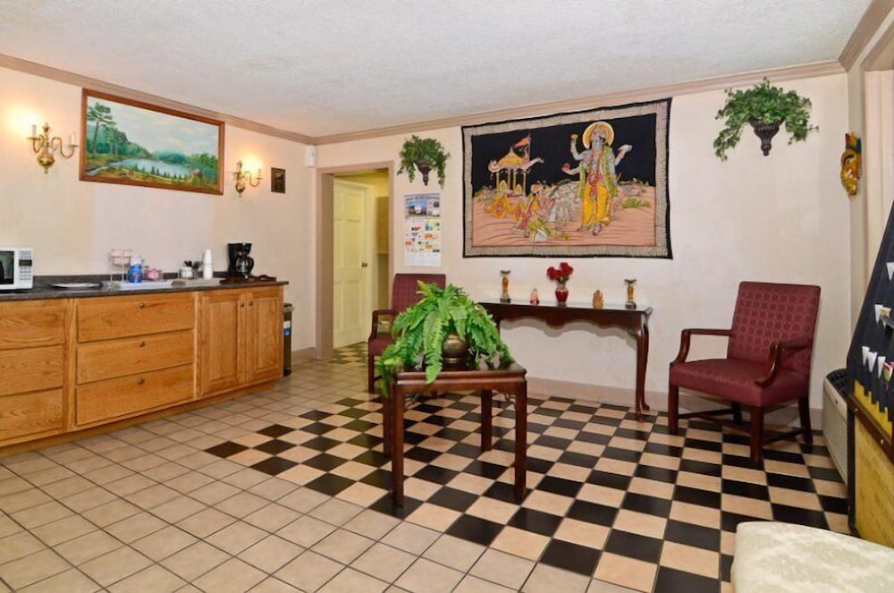 Motel 6 Sandersville GA - photo 7