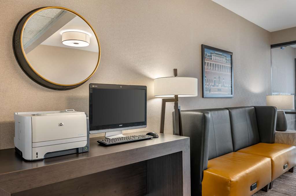 Drury Inn & Suites Champaign - photo 44