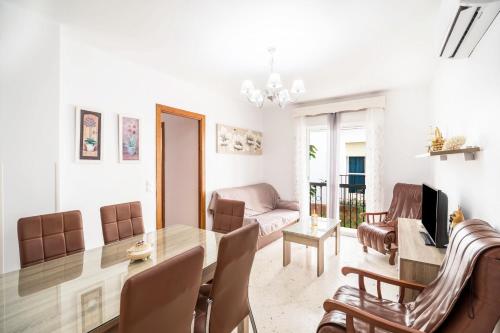 Apartamento Conil Centro — 4-Star Luxury Hotel in Conil De La Frontera, Spain