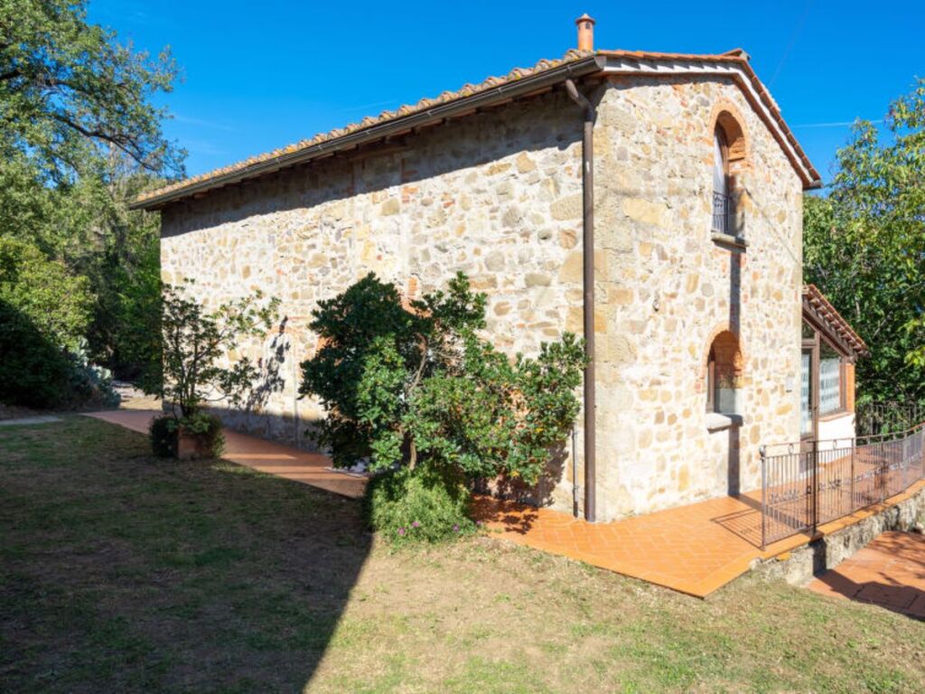 Holiday Home Poggio Cuccule by Interhome — 4-Star Luxury Hotel in Montevarchi, Italy