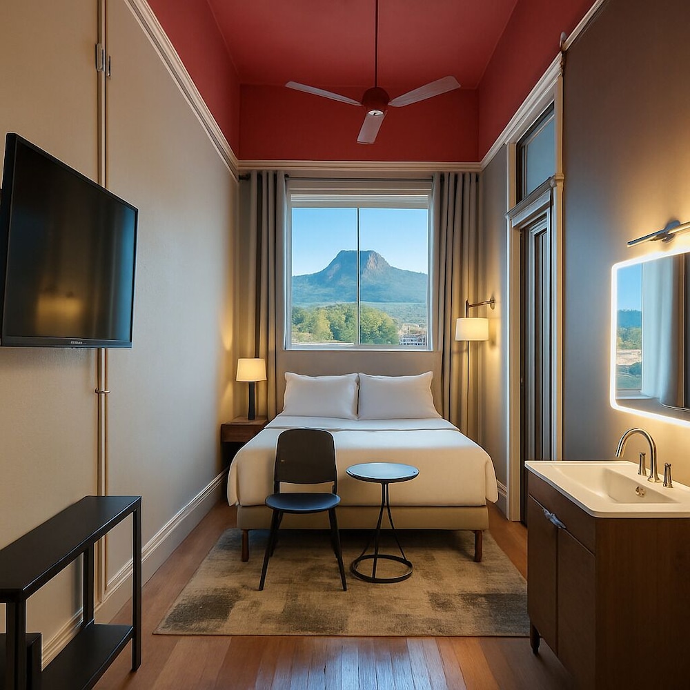 The Well Hotel & Taproom - photo 6