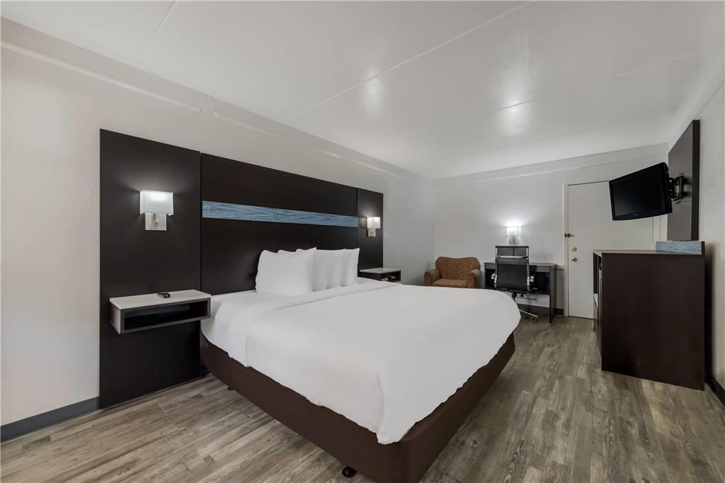 Quality Inn Charlotte Airport — hotel in Charlotte