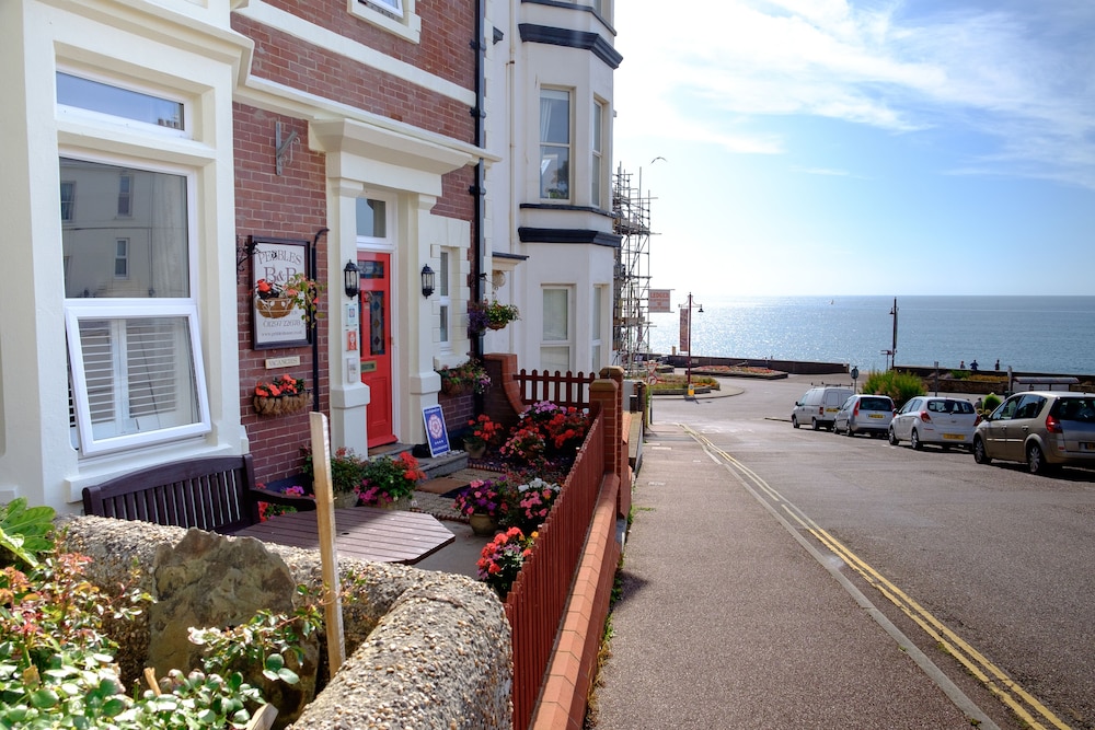 Pebbles B&B — 4-Star Luxury Hotel in Seaton, United Kingdom