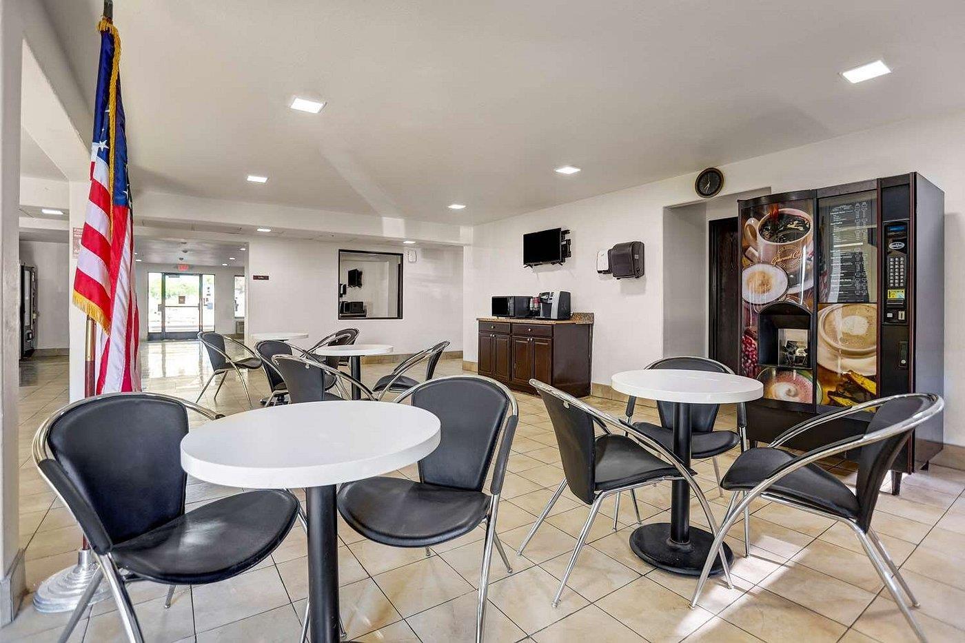 Americas Best Value Inn Apache Junction - photo 16
