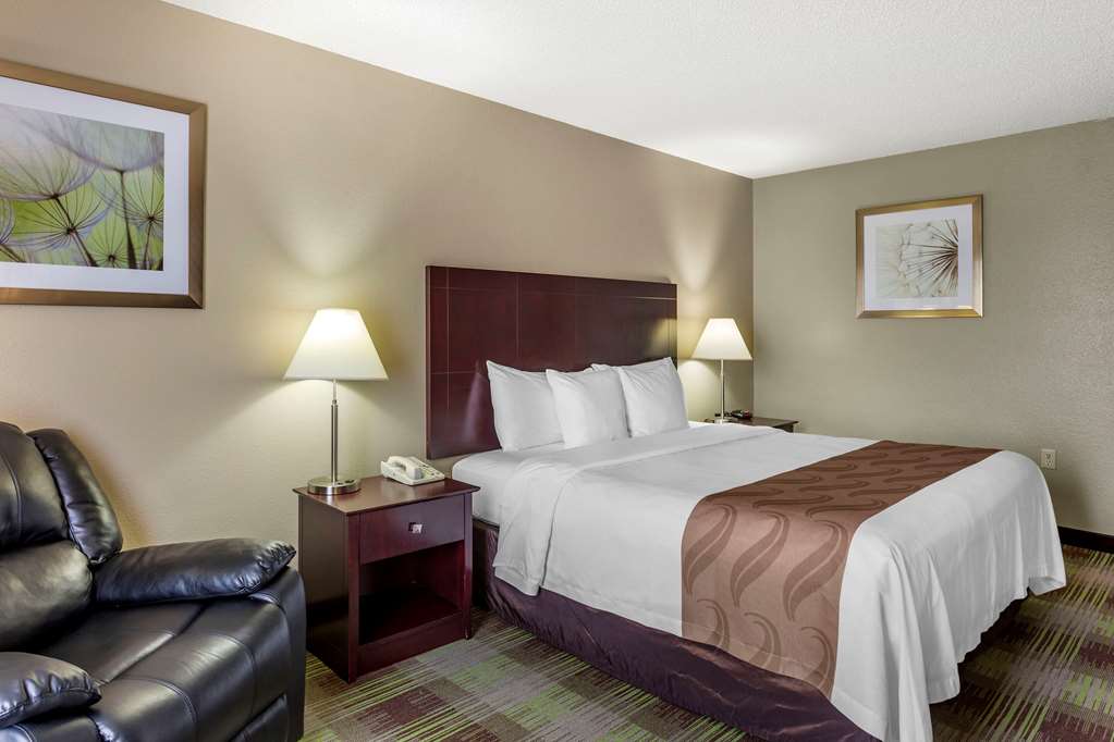 Quality Inn St. Robert Ft. Leonard Wood - photo 9