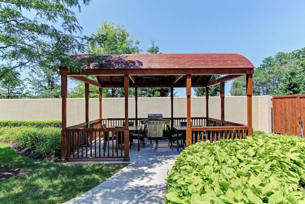 Courtyard by Marriott Harrisburg West Mechanicsburg - photo 48