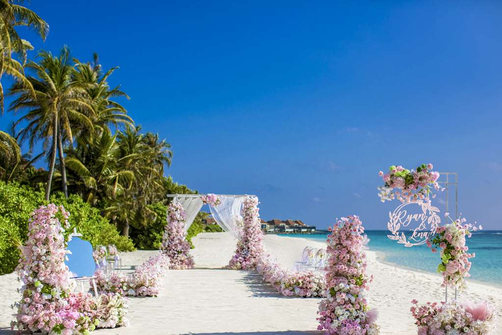 Beach premium wedding