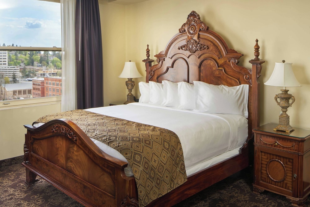 Davenport Hotel Autograph Collection - photo 37