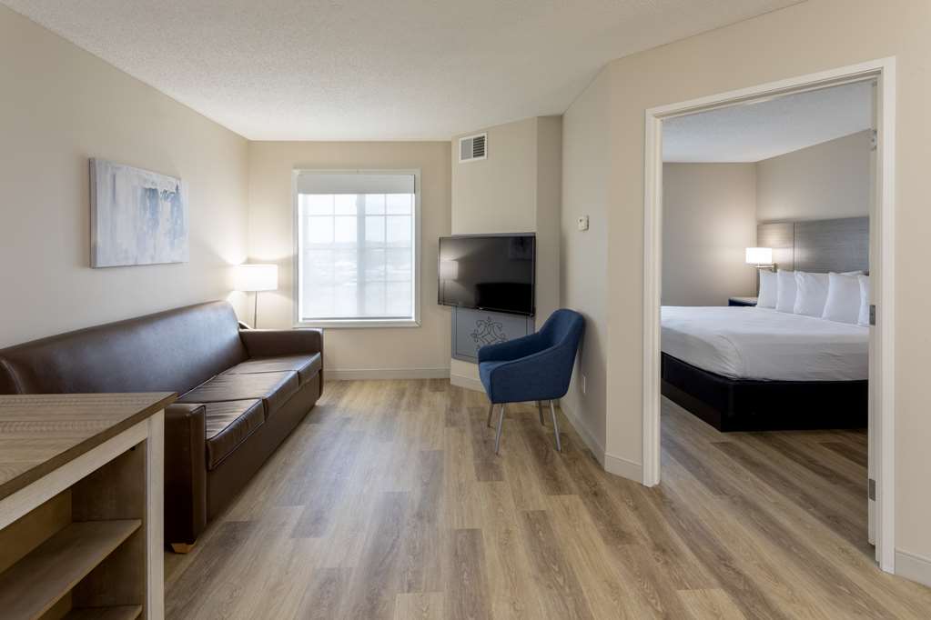 GrandStay Hotel and Conference - photo 7