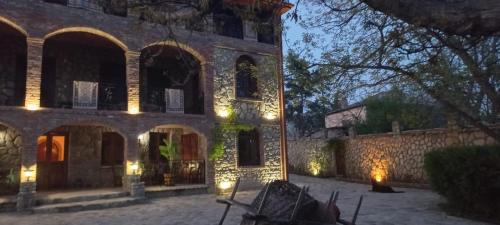 Château Fort de Manavi Boutique Hotel