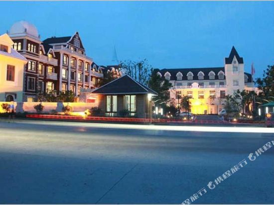 Shangtang Hot Spring Resort in Luyang, People's Republic of China