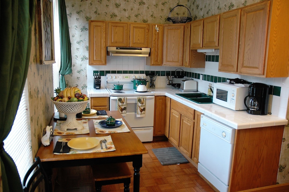 South Broadway Manor - photo 80