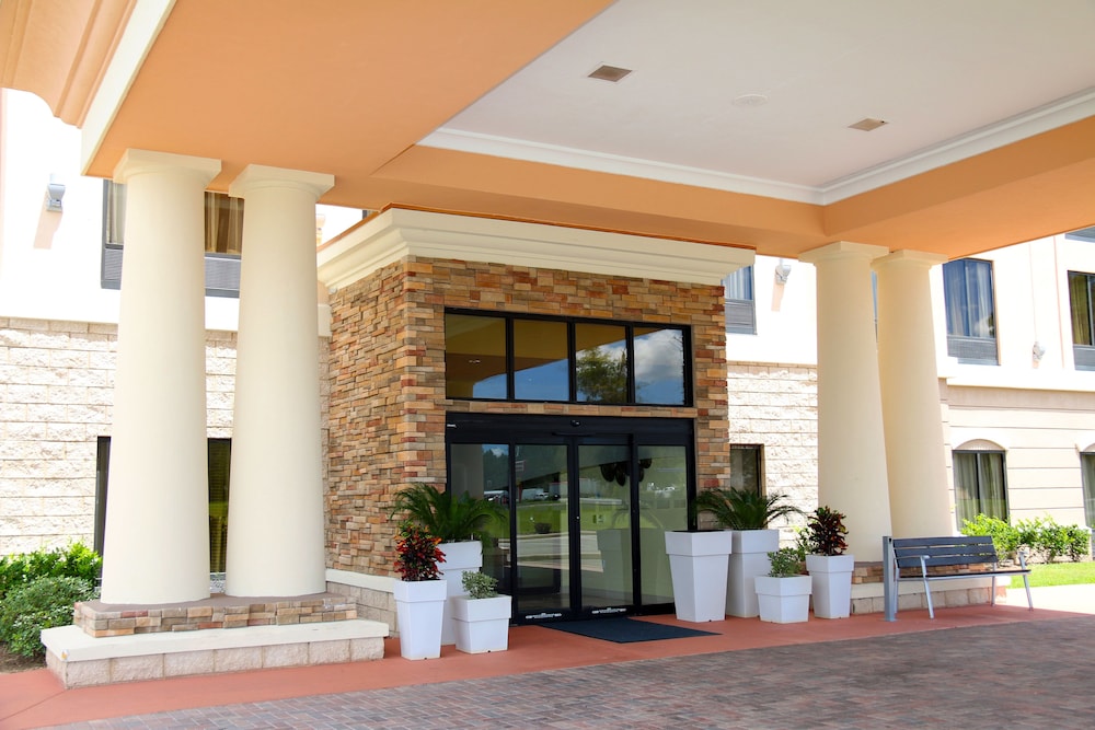 Holiday Inn Express Hotel & Suites PERRY by IHG - photo 64