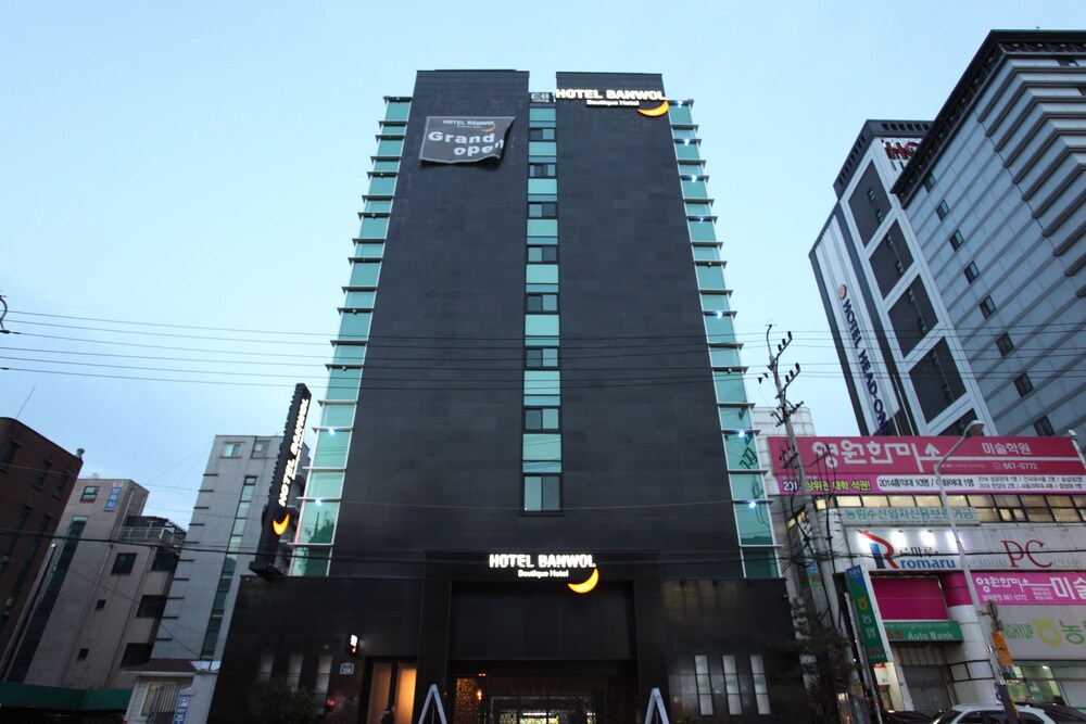 Hotel Banwol — Uijeongbu-Si — photo 2