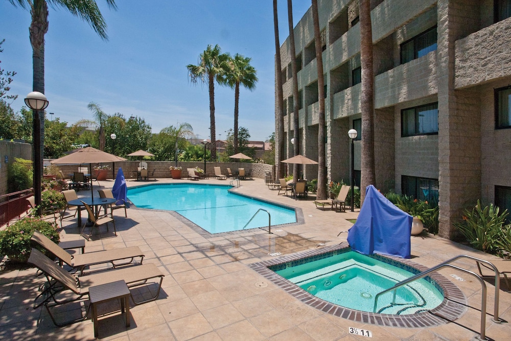 DoubleTree by Hilton Los Angeles Rosemead - photo 43