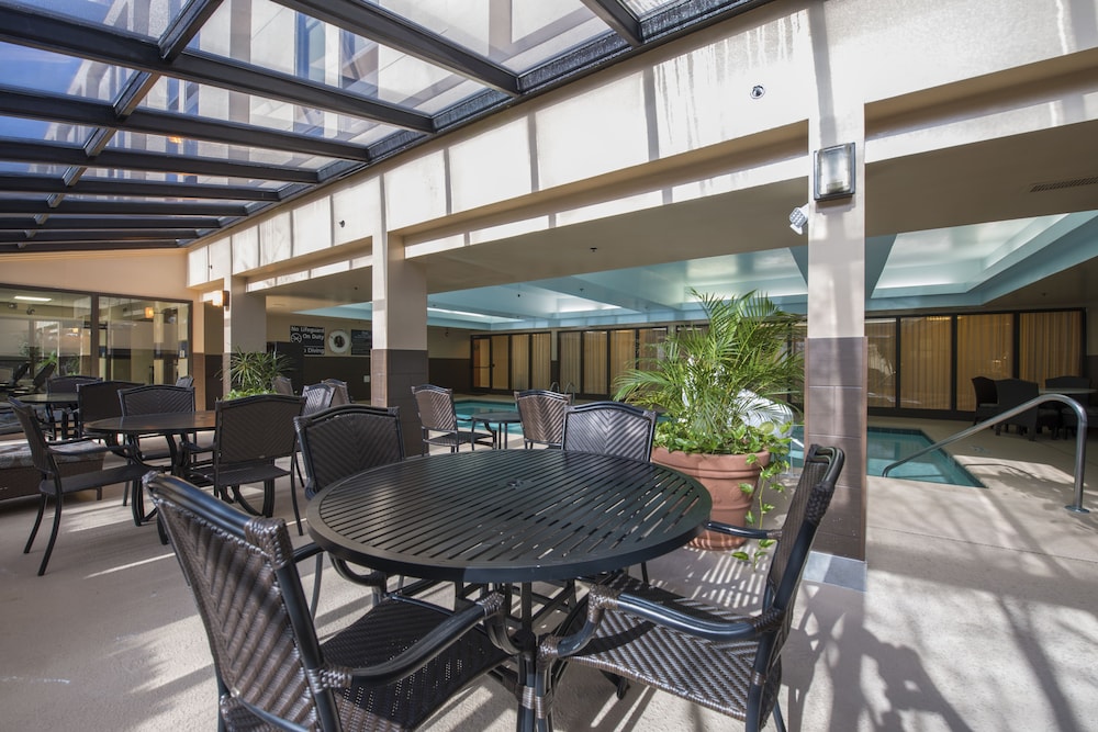 Hampton Inn Peachtree Corners Norcross - photo 22