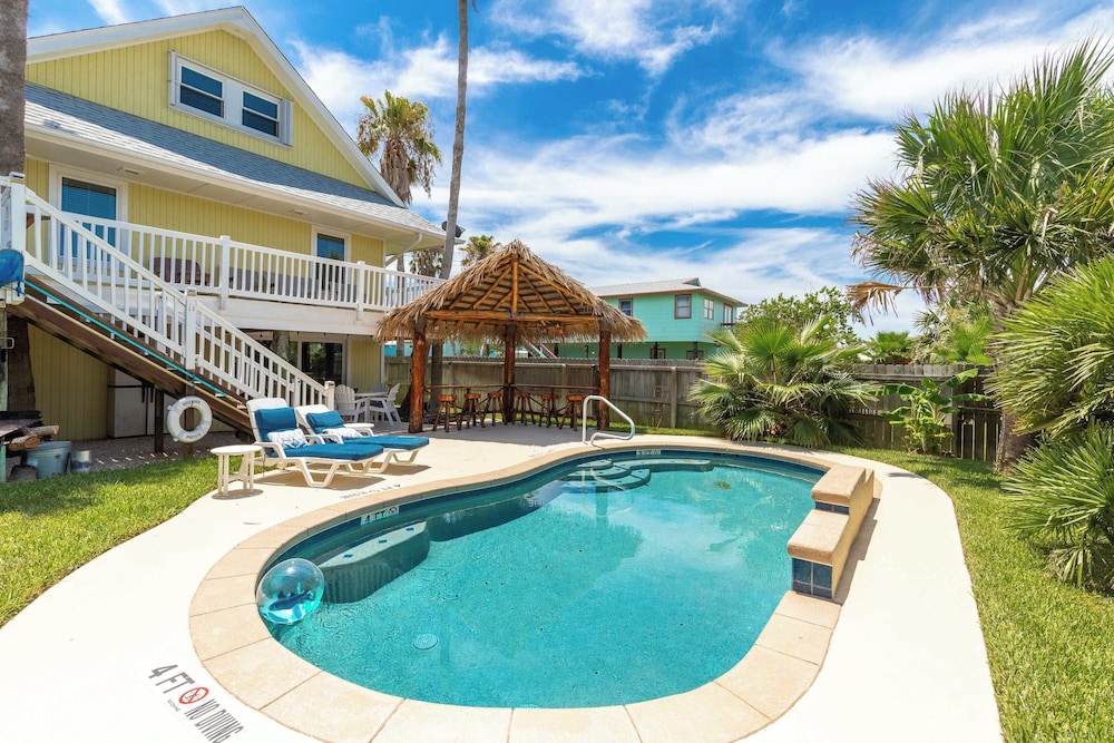 The Shell House Private Pool Pet Friendly — 4-Star Luxury Hotel in Port Aransas, United States