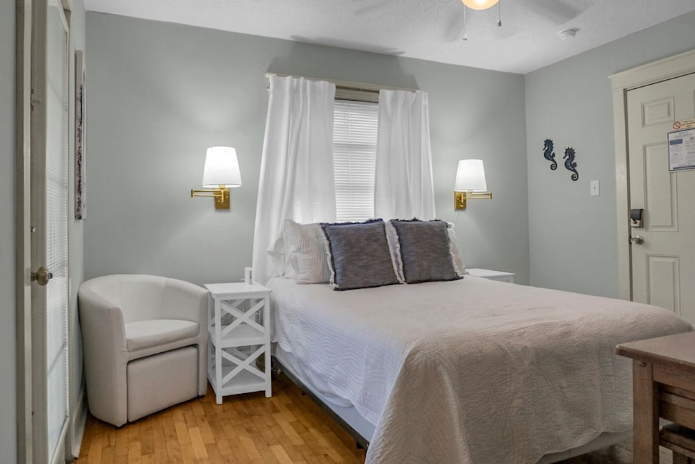Carolina Beach Inn - photo 22