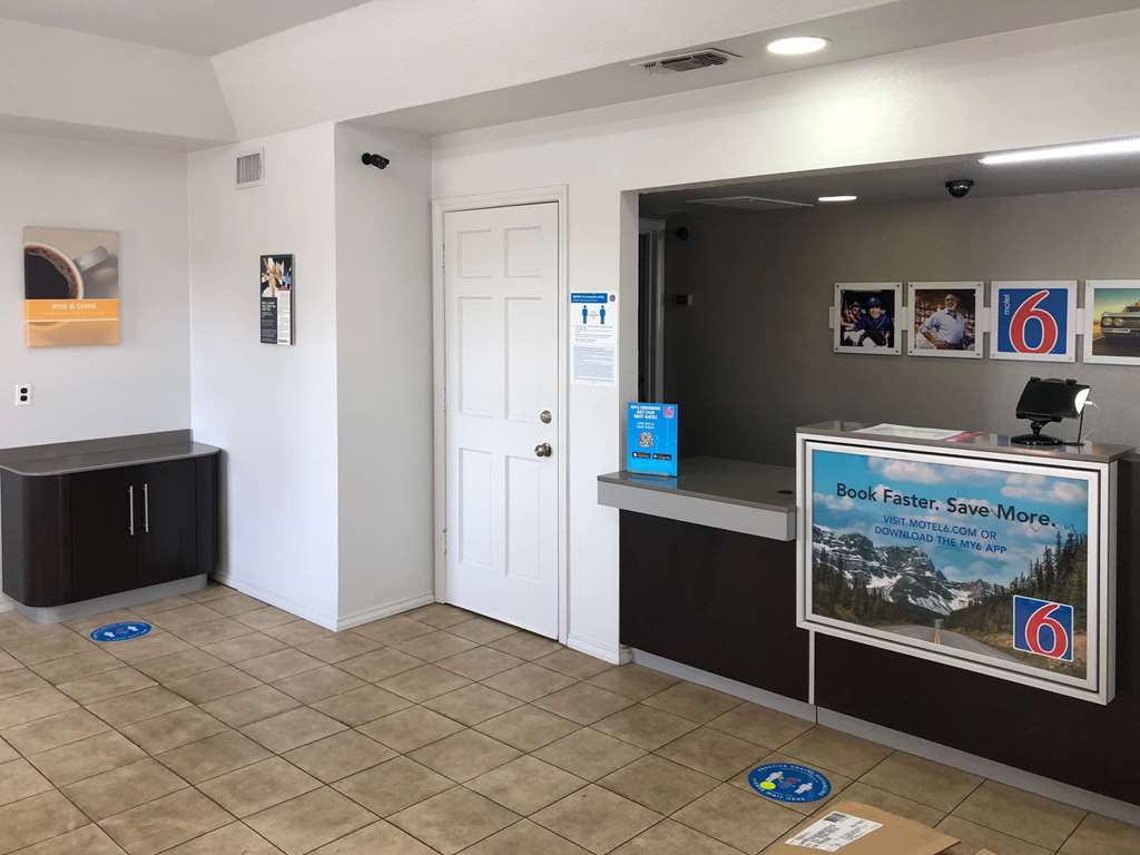 Motel 6 Paris TX - photo 2