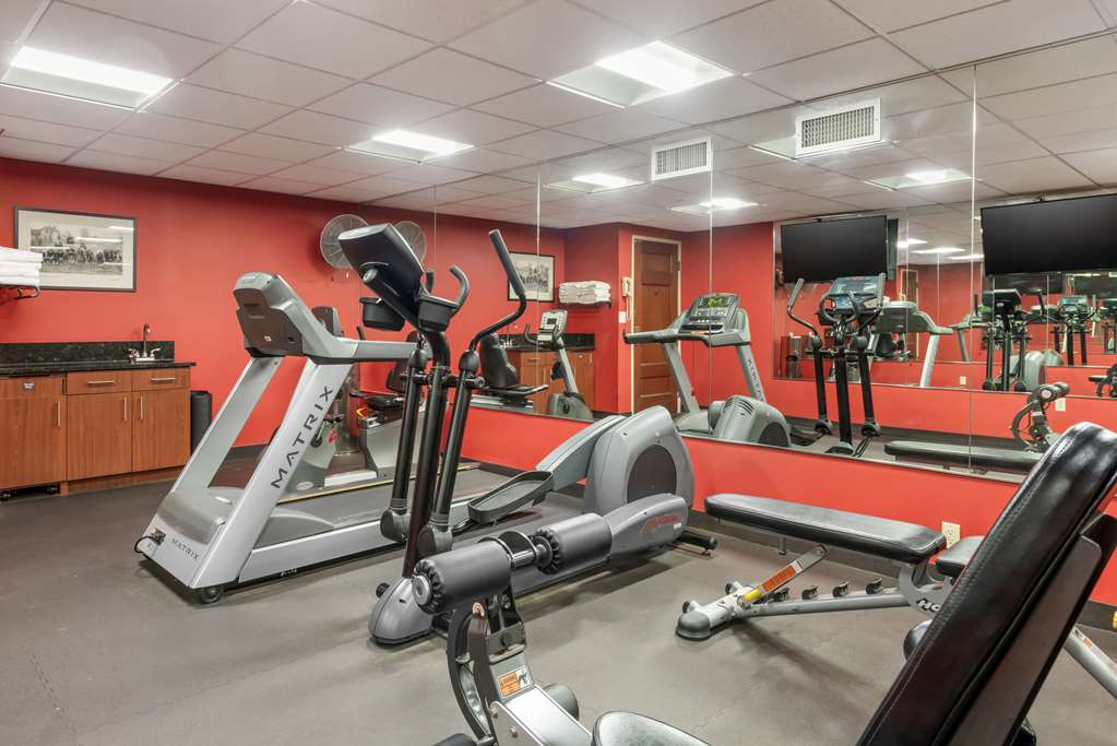 Best Western Plus White Bear Country Inn - photo 8