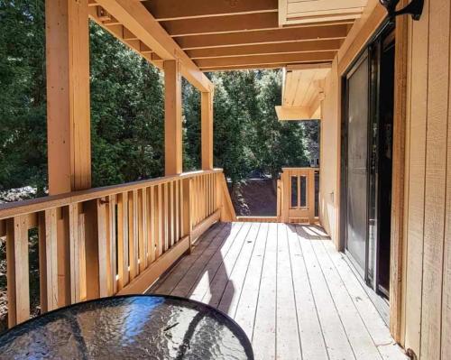 Treehouse Cottage — Crestline — photo 4