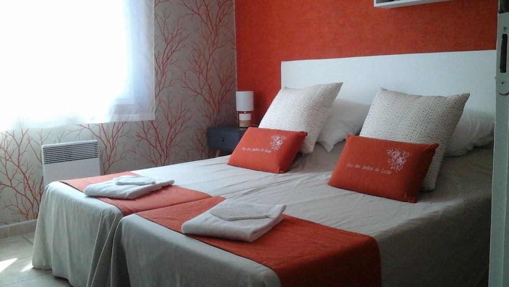 Rue des jardins de Lucas in Arles, France