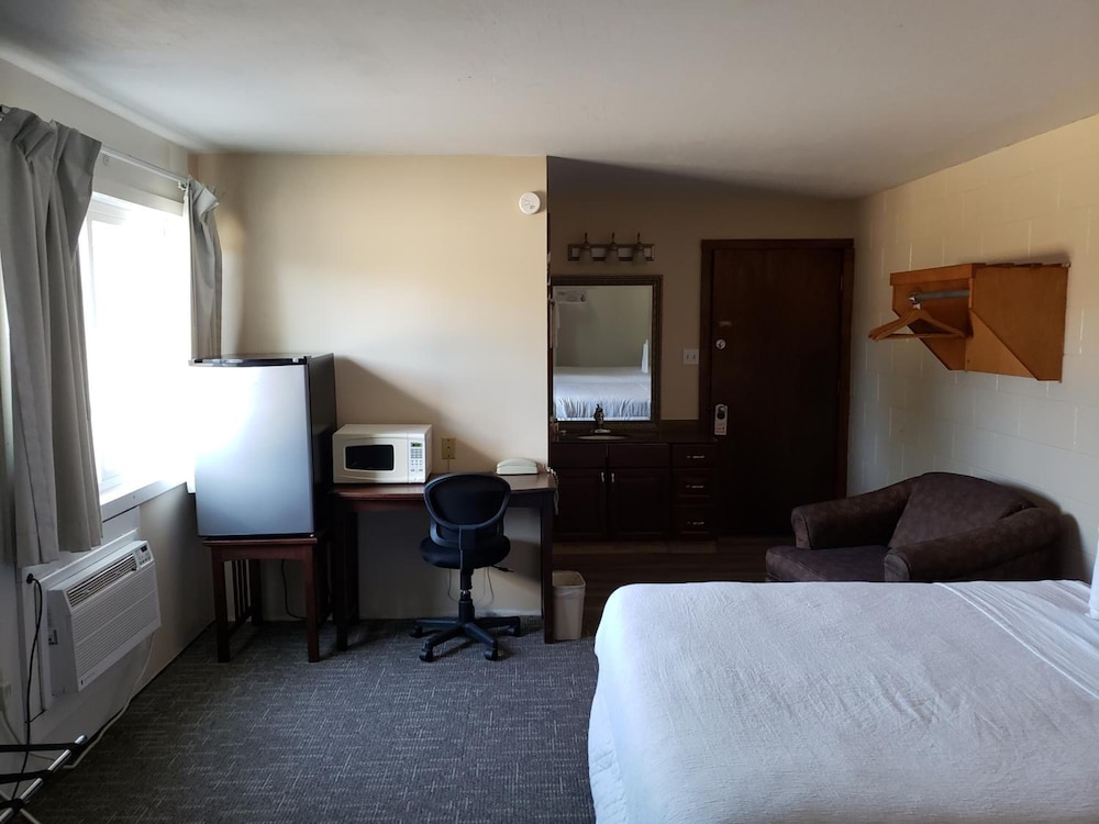 Autumn's Inn - photo 11