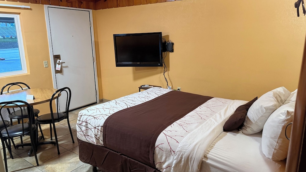 Apple Inn Motel - photo 21
