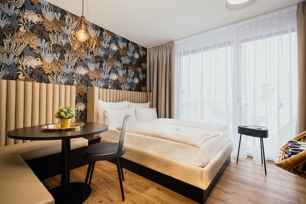 Rioca Neu Ulm Posto 5 - carbon neutral hotel in Neu-Ulm