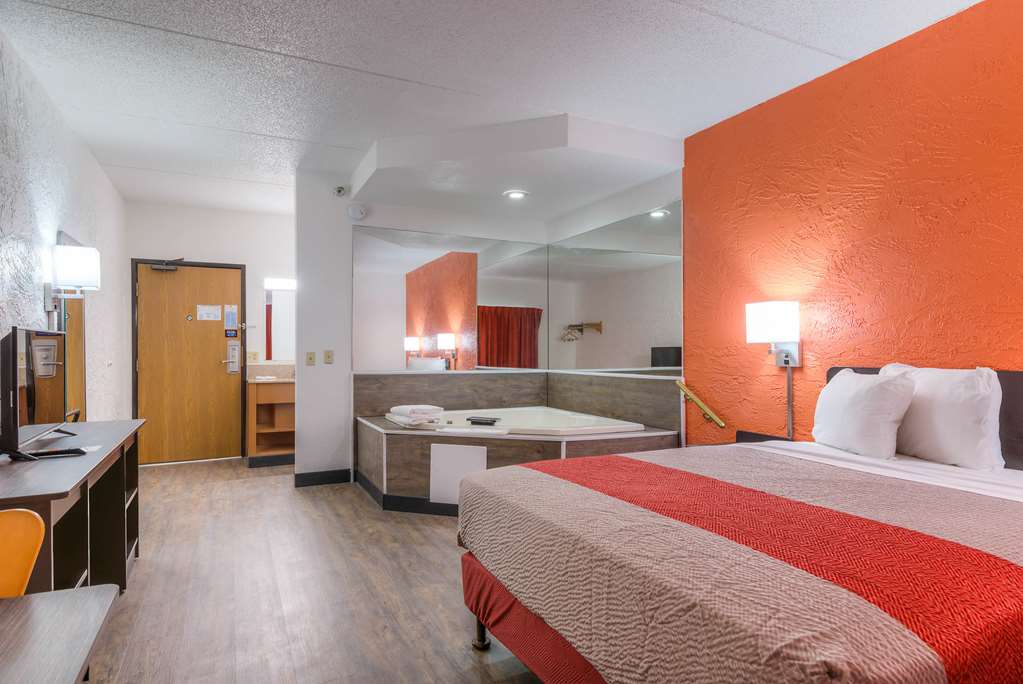 Motel 6 Bridgeview IL - photo 18
