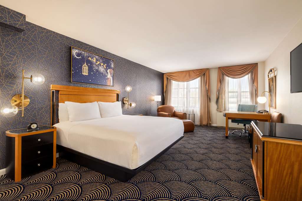 Inn at Great Neck - photo 4