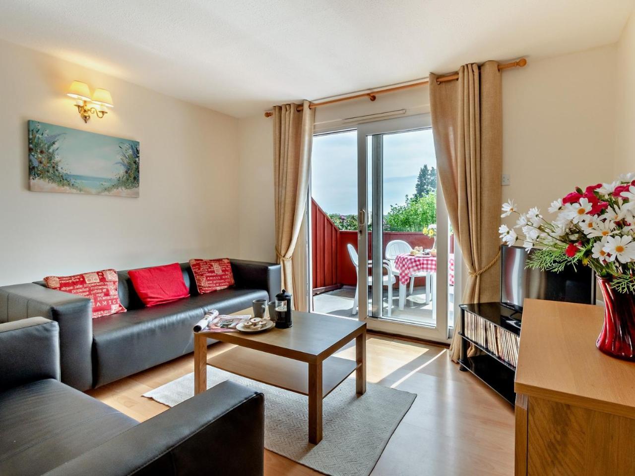 2 Bed in Amroth 94789 in Narberth, United Kingdom