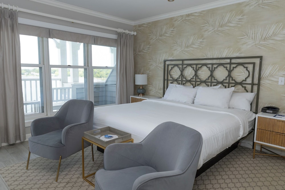 The Geneva Inn - photo 16