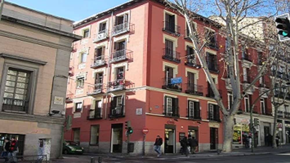 Pensión Mollo - carbon neutral hotel in Madrid