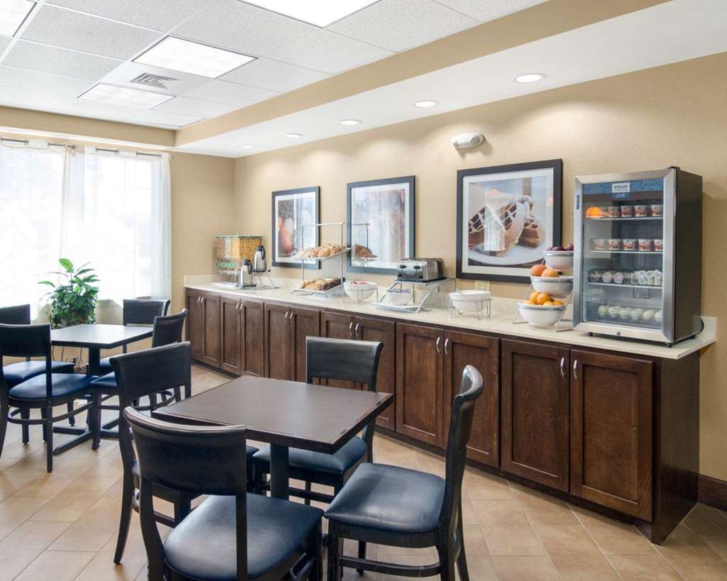 Comfort Suites Odessa near University - photo 31