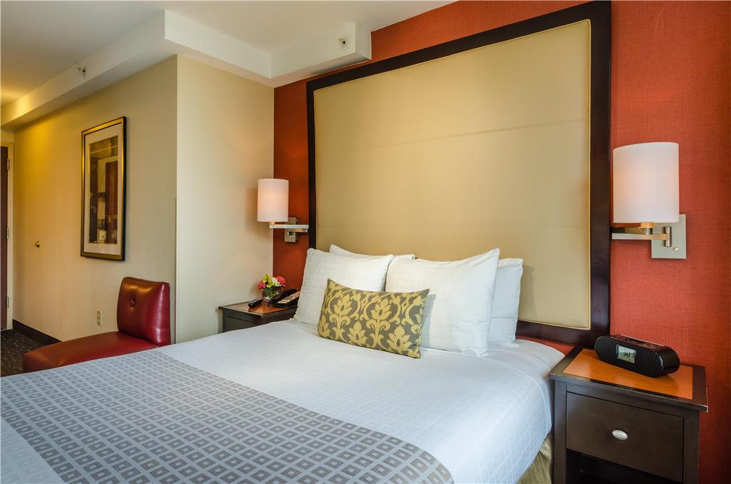 Beacon Hotel & Corporate Quarters - photo 19