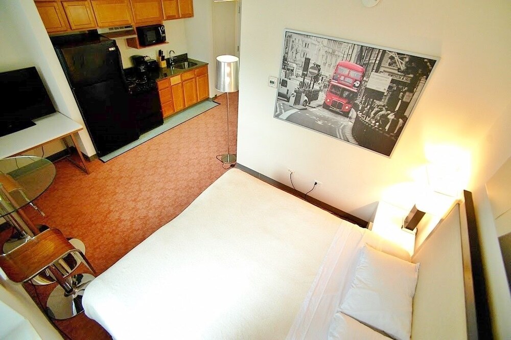 The Pittsfield Hotel Apartments Suites - photo 28