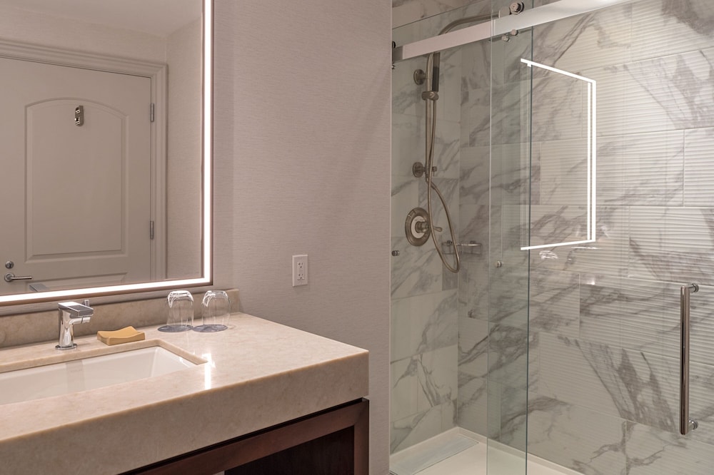 The Westin Houston Downtown - photo 35
